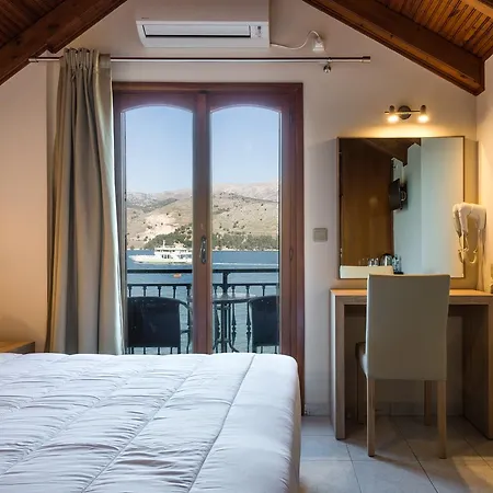 Aggelos Kefalonia ארגוסטולי
