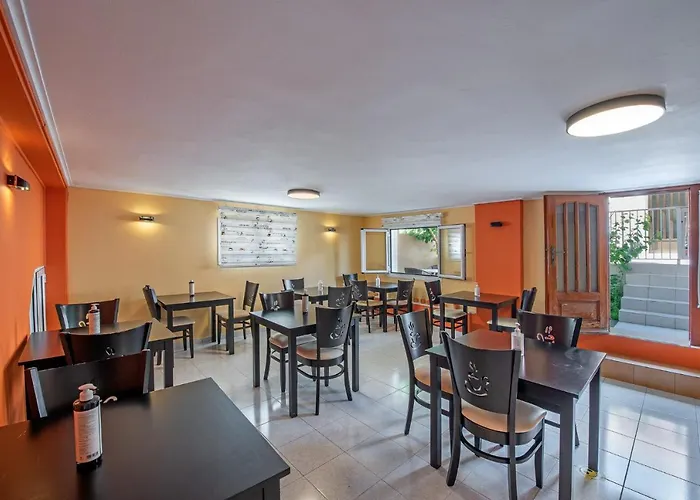 Aggelos Kefalonia 2*